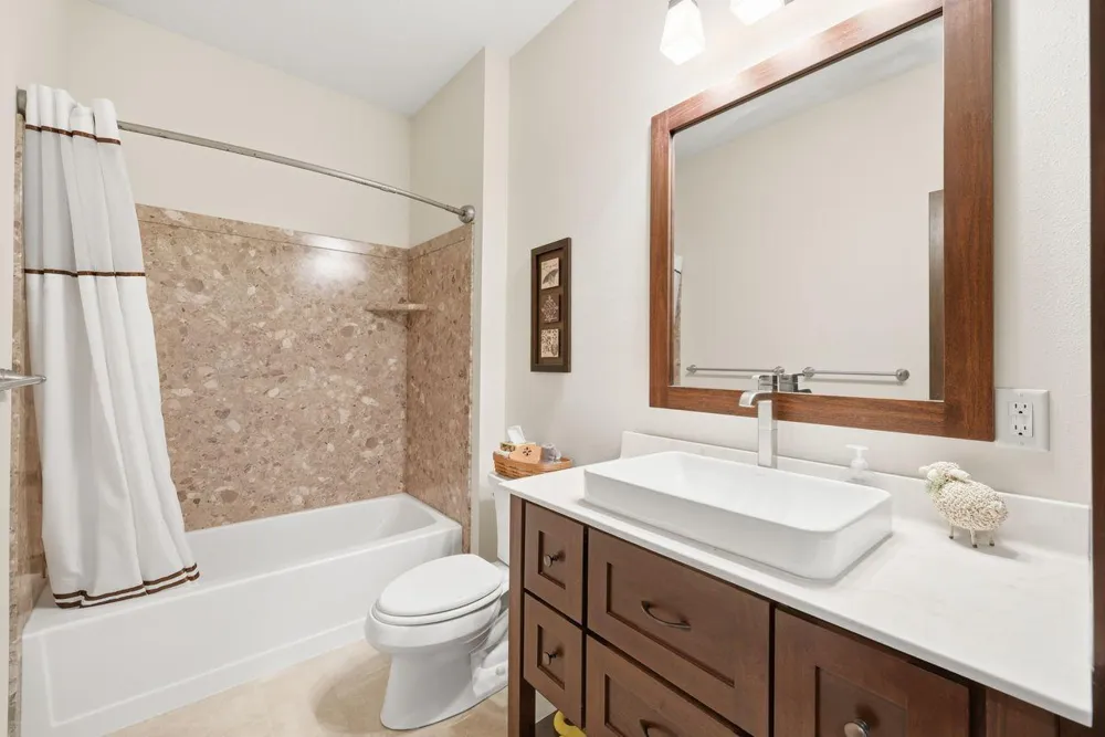 3049 Nottingham Road S Saint Cloud, MN 56301