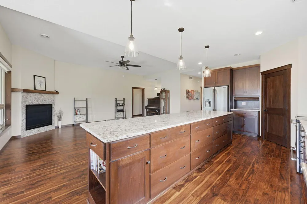 3049 Nottingham Road S Saint Cloud, MN 56301
