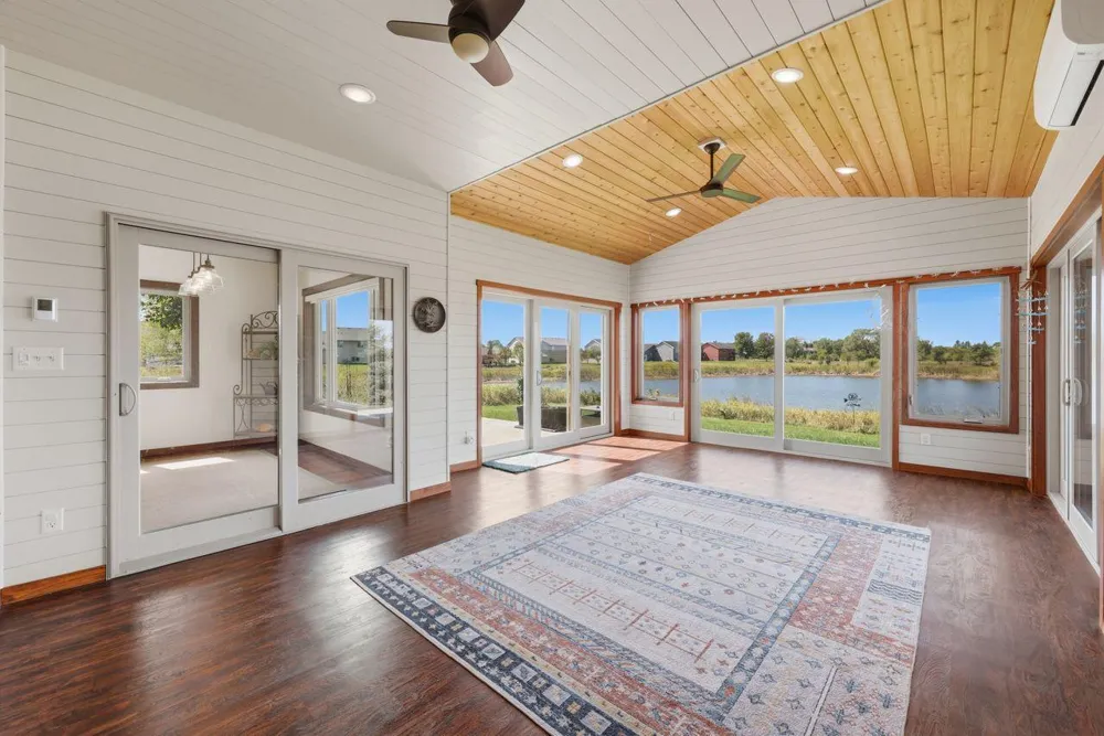 3049 Nottingham Road S Saint Cloud, MN 56301