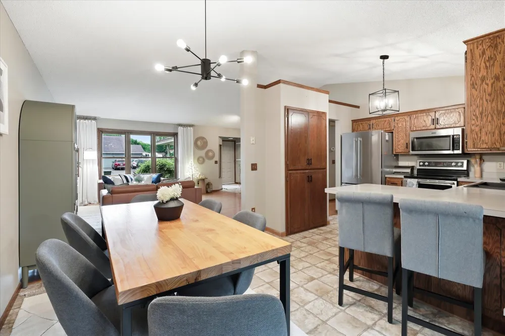 15410 Danville Avenue W Rosemount, MN 55068