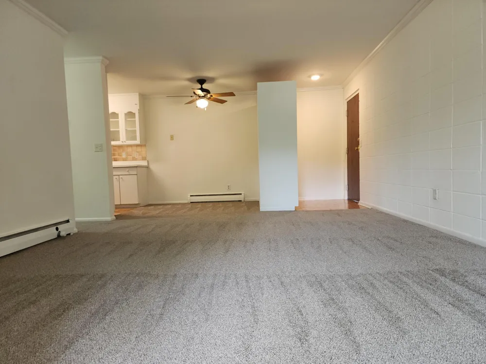 7000 Sandell Avenue #14 Edina, MN 55435