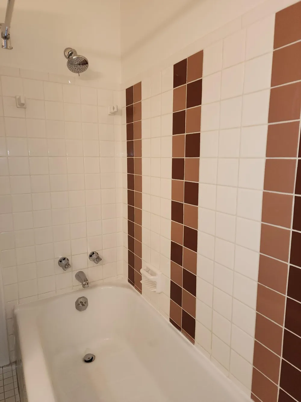 7000 Sandell Avenue #14 Edina, MN 55435