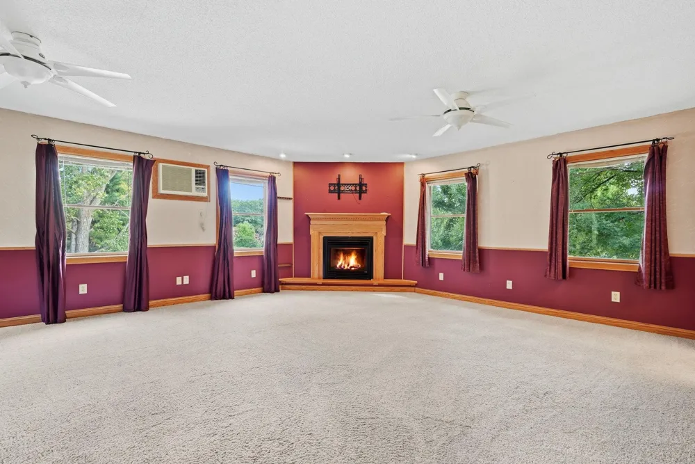 1939 168th Avenue NE Ham Lake, MN 55304