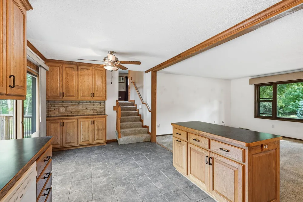 1939 168th Avenue NE Ham Lake, MN 55304