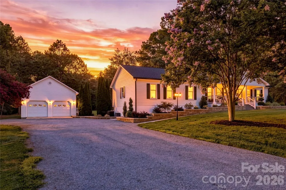 2429 Cassidy Drive Davidson, NC 28036