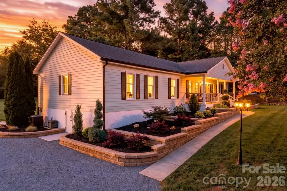 2429 Cassidy Drive Davidson, NC 28036