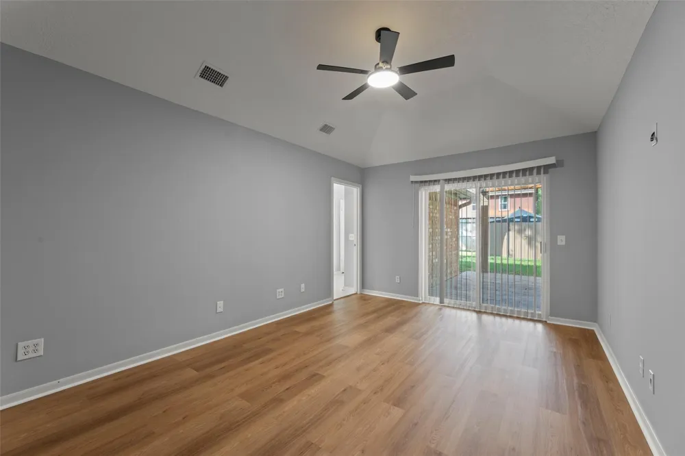 1019 Sugar Mountain Court Sugar Land, TX 77498