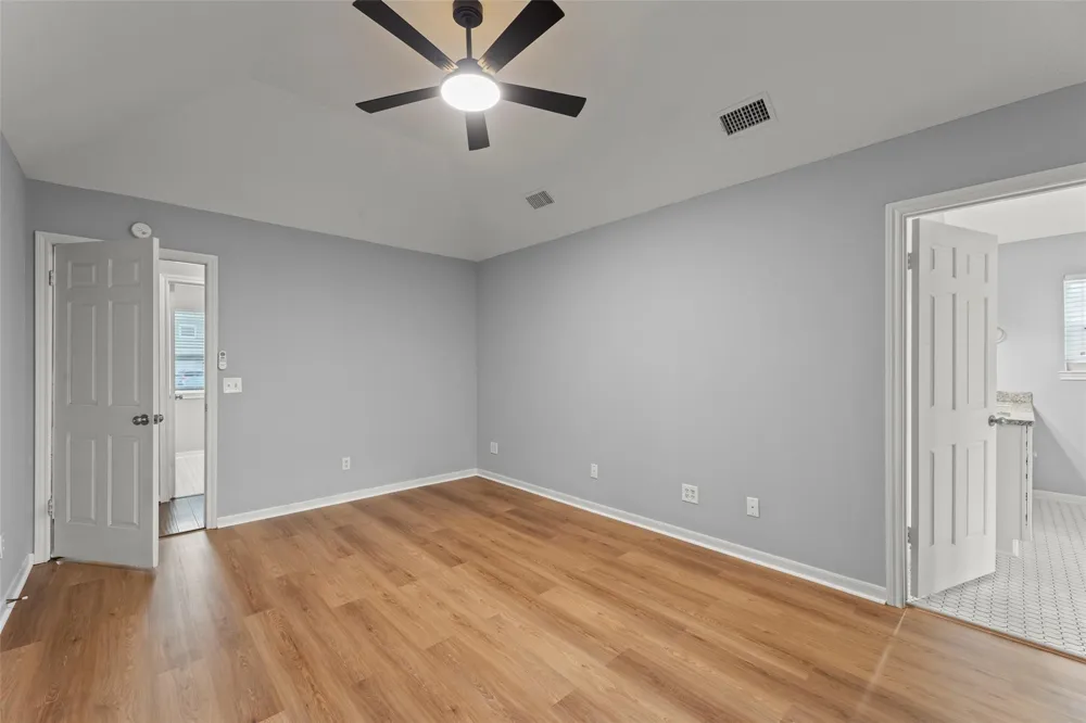 1019 Sugar Mountain Court Sugar Land, TX 77498