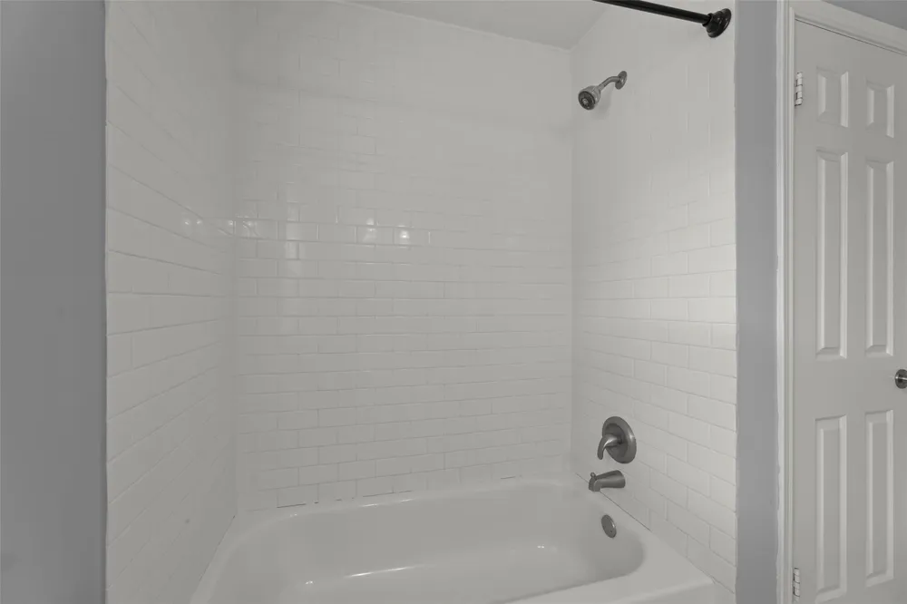 1019 Sugar Mountain Court Sugar Land, TX 77498