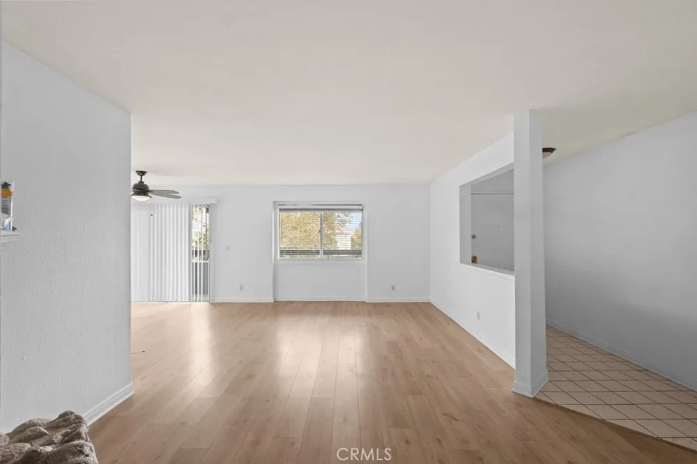 26974 Flo Lane #303 Canyon Country, CA 91351