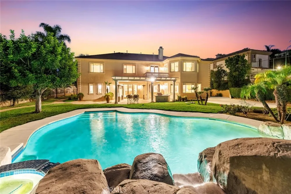 2828 Water Course Drive Diamond Bar, CA 91765