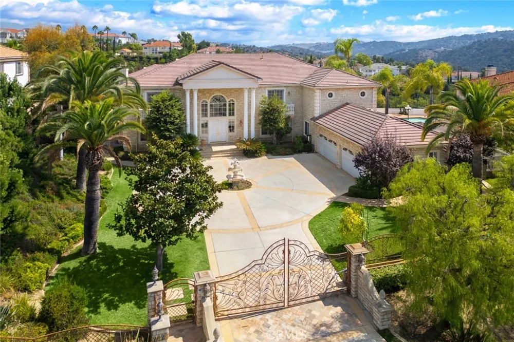 2828 Water Course Drive Diamond Bar, CA 91765
