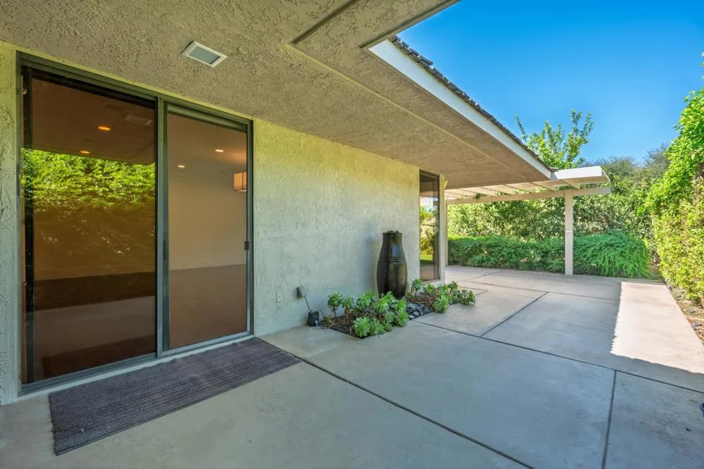 26 Princeton Drive Rancho Mirage, CA 92270