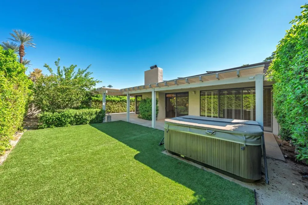 26 Princeton Drive Rancho Mirage, CA 92270