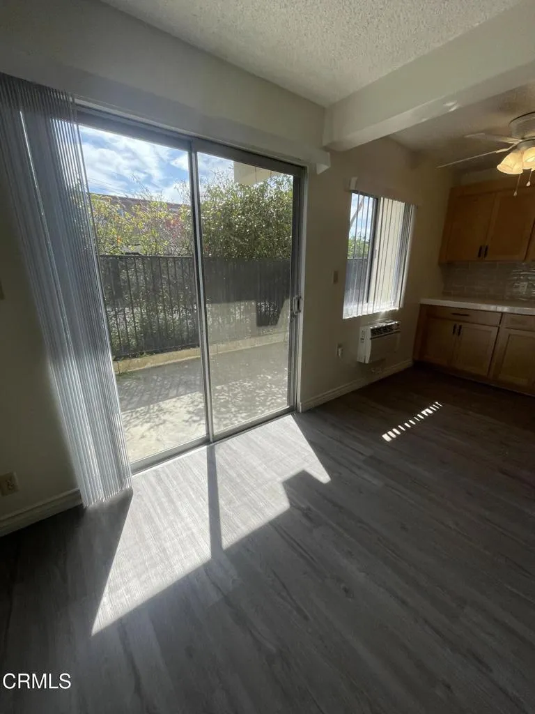 2707 Montrose Avenue #3 Montrose, CA 91020