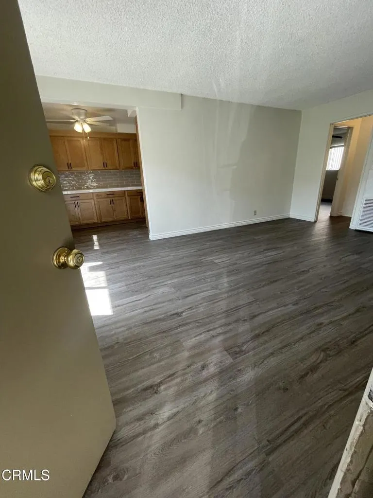 2707 Montrose Avenue #3 Montrose, CA 91020