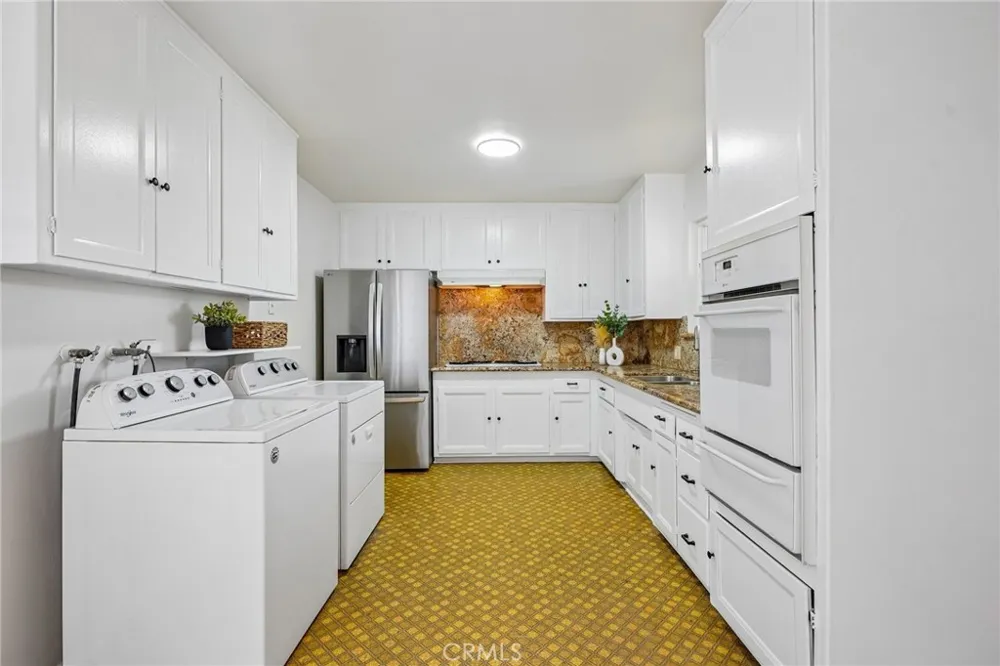 873 E Deloras Drive Carson, CA 90745