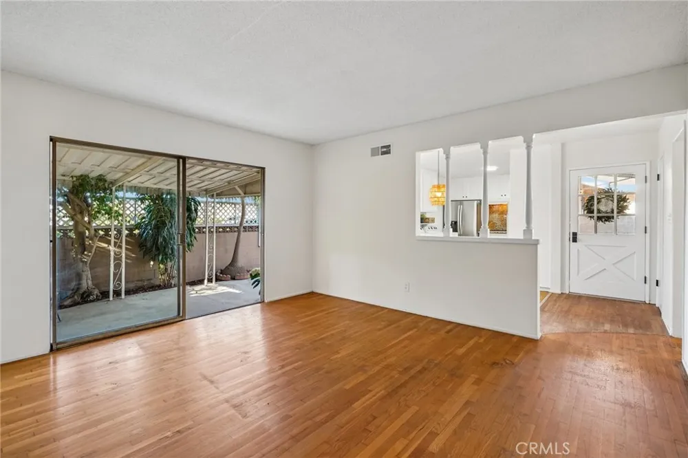 873 E Deloras Drive Carson, CA 90745