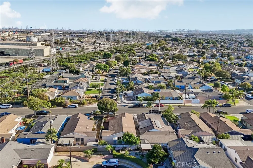 873 E Deloras Drive Carson, CA 90745