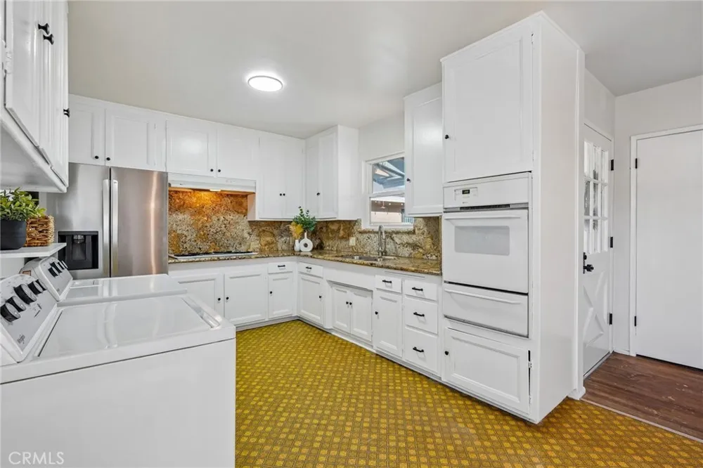 873 E Deloras Drive Carson, CA 90745