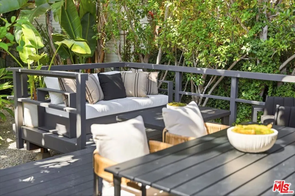 8924 Ashcroft Avenue West Hollywood, CA 90048