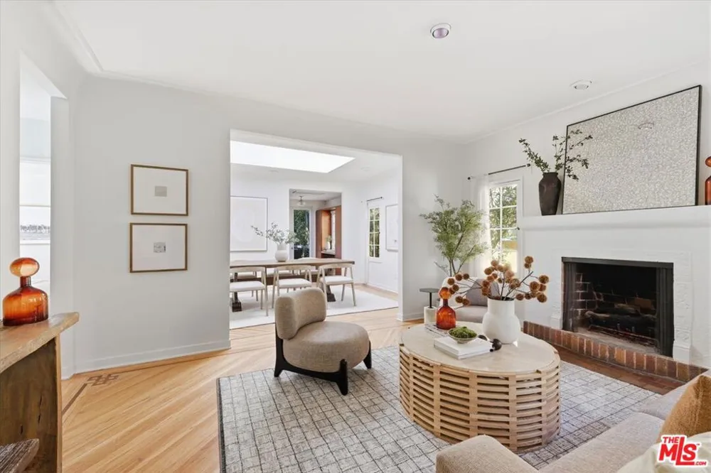 8924 Ashcroft Avenue West Hollywood, CA 90048