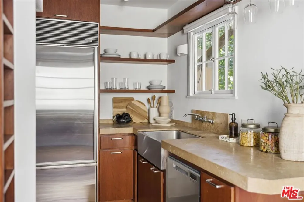 8924 Ashcroft Avenue West Hollywood, CA 90048