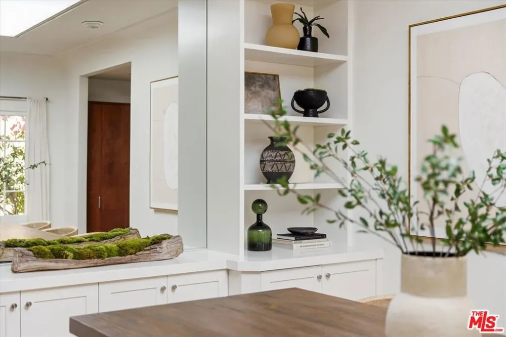 8924 Ashcroft Avenue West Hollywood, CA 90048