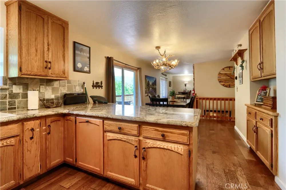 39420 Manzanita Drive Oakhurst, CA 93644