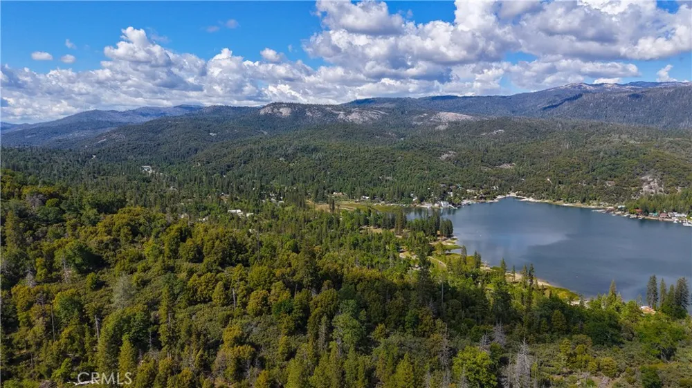 39420 Manzanita Drive Oakhurst, CA 93644