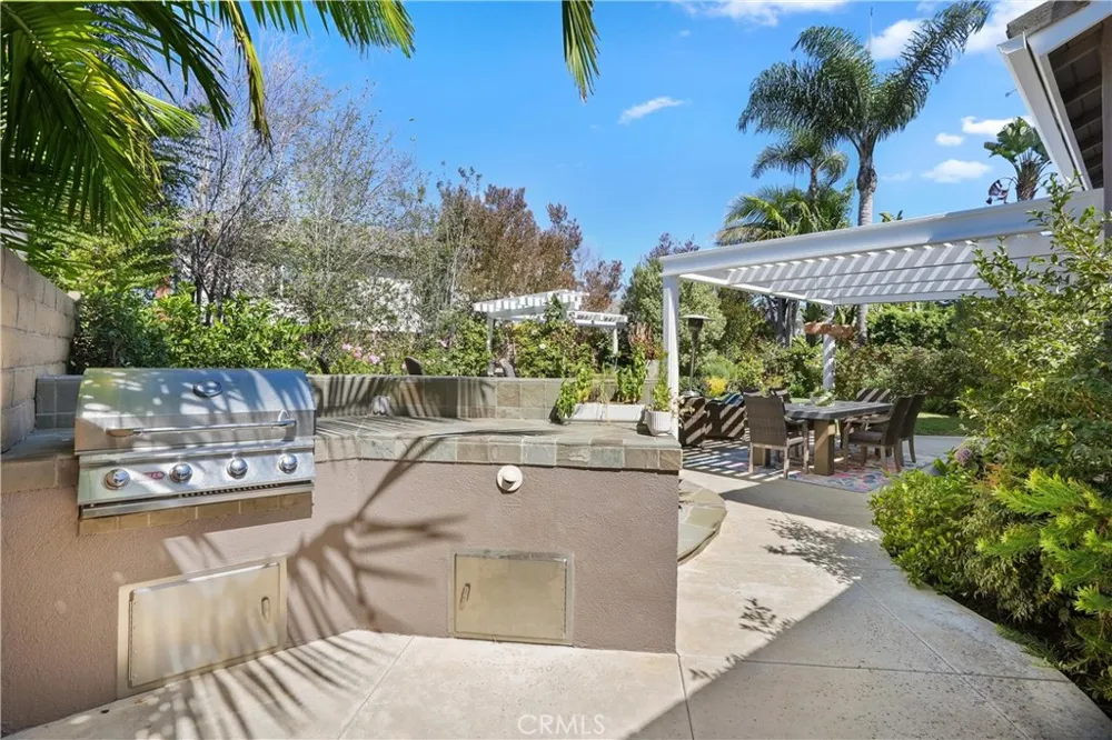 5771 Grimsby Drive Huntington Beach, CA 92649
