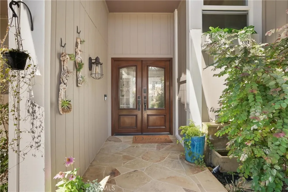 5771 Grimsby Drive Huntington Beach, CA 92649