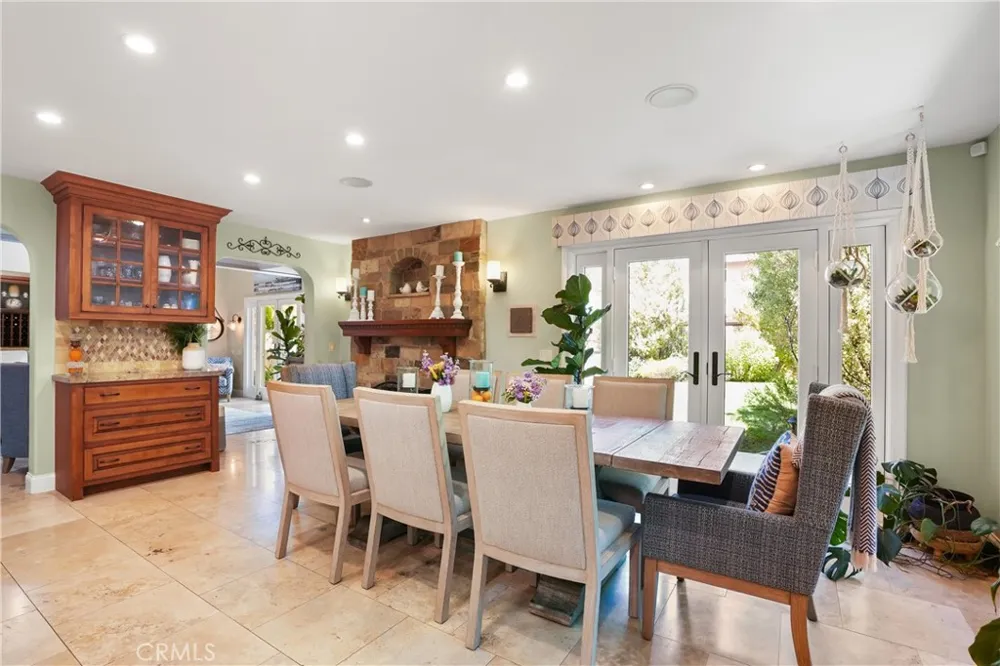 5771 Grimsby Drive Huntington Beach, CA 92649