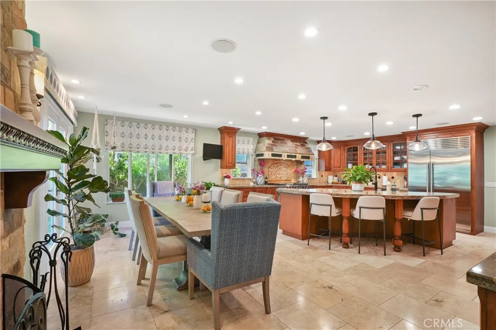 5771 Grimsby Drive Huntington Beach, CA 92649
