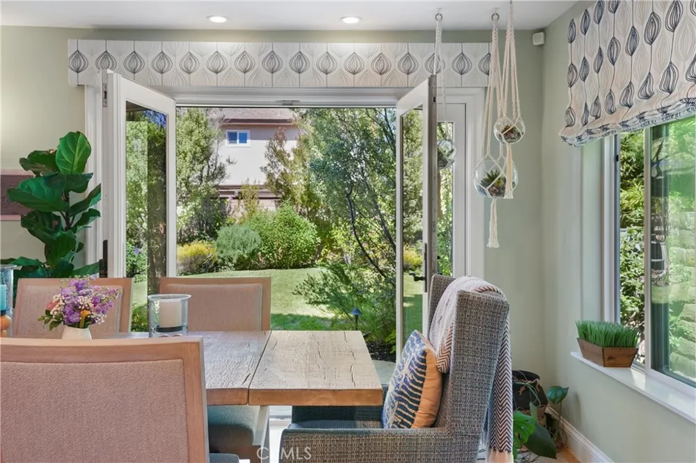 5771 Grimsby Drive Huntington Beach, CA 92649