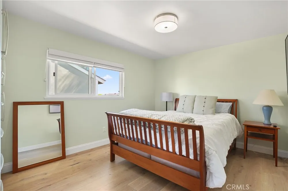 5771 Grimsby Drive Huntington Beach, CA 92649