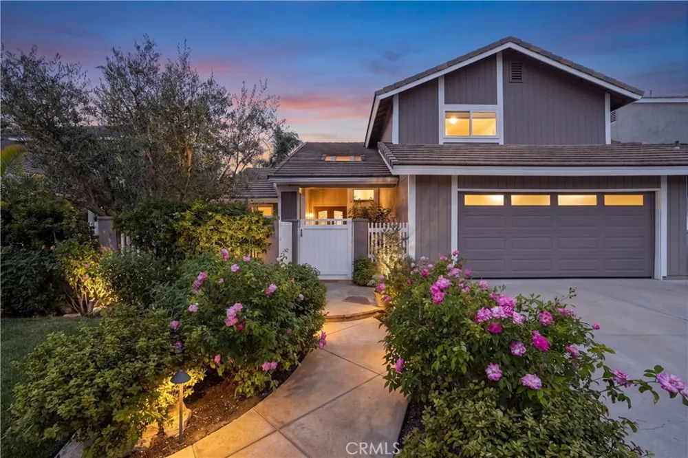 5771 Grimsby Drive Huntington Beach, CA 92649