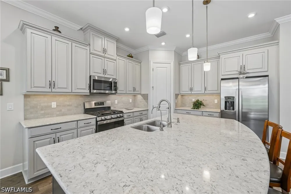 Lucello Terrace S Naples, FL 34114