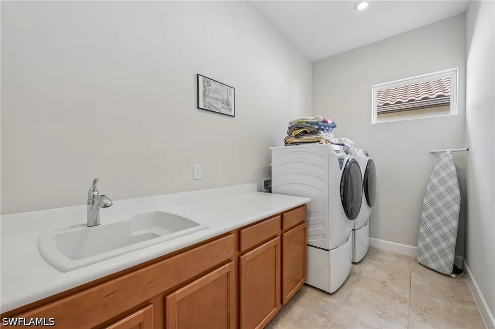 Lucello Terrace S Naples, FL 34114