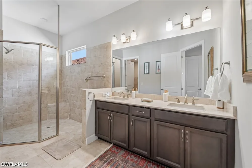 Lucello Terrace S Naples, FL 34114