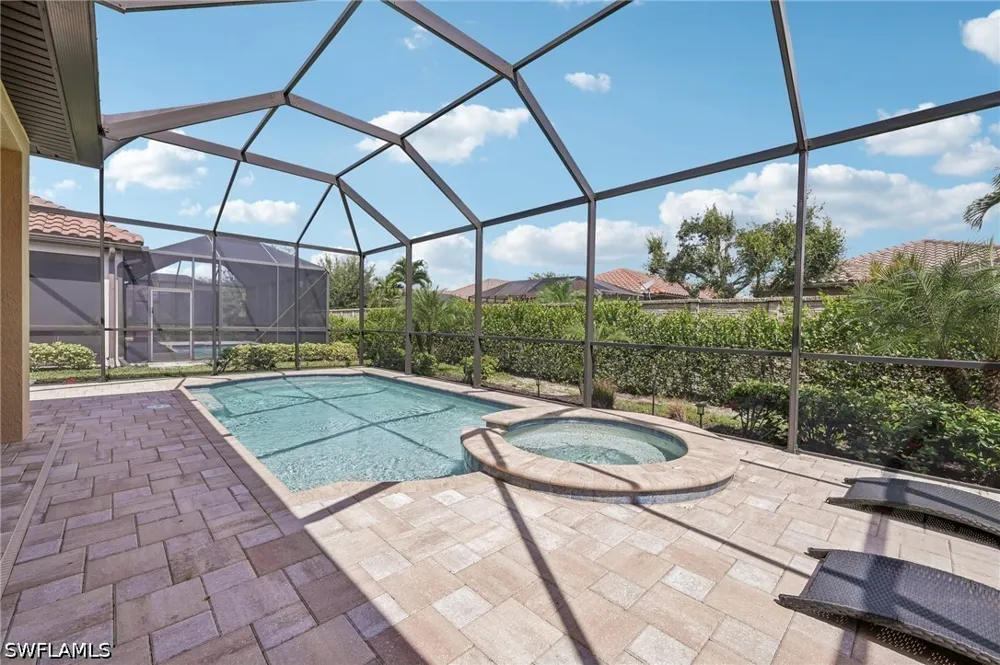 Lucello Terrace S Naples, FL 34114