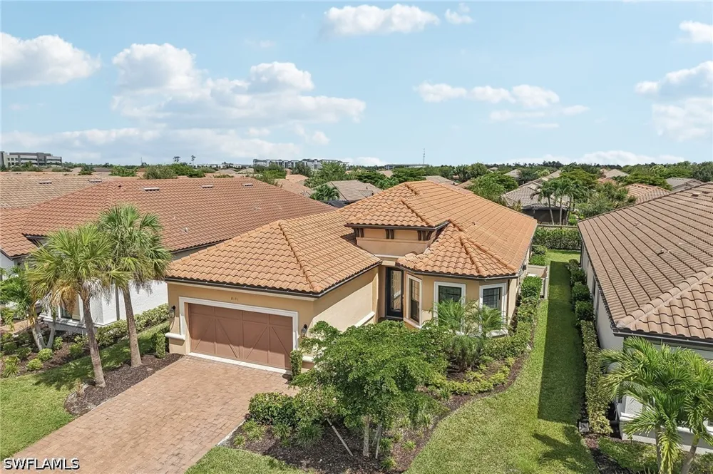 Lucello Terrace S Naples, FL 34114