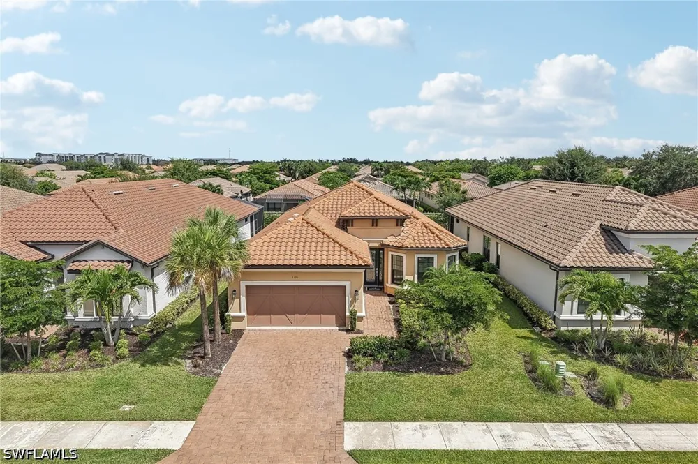 Lucello Terrace S Naples, FL 34114