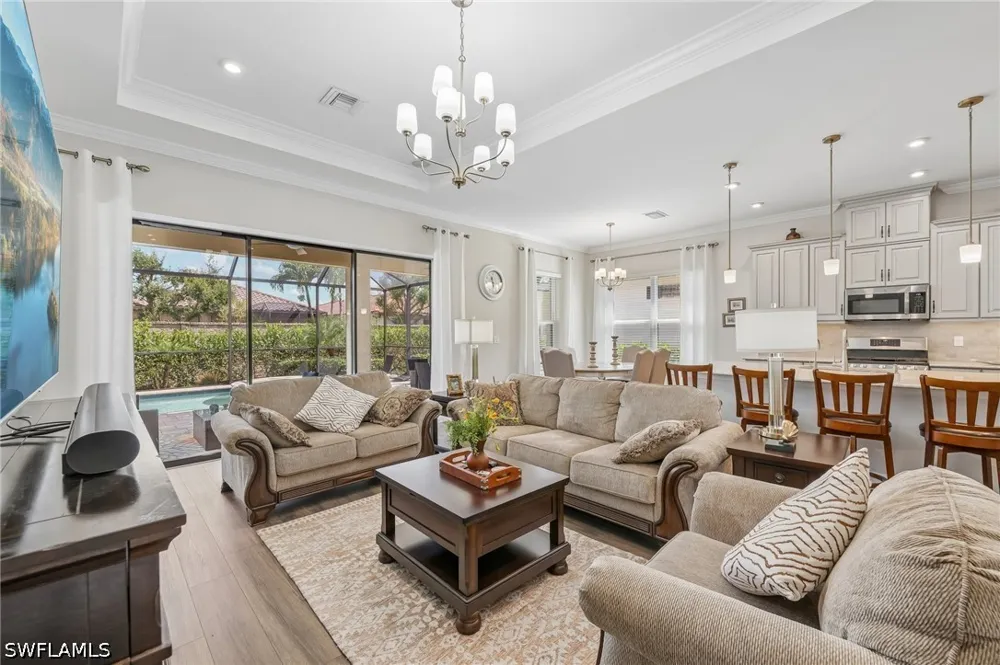 Lucello Terrace S Naples, FL 34114