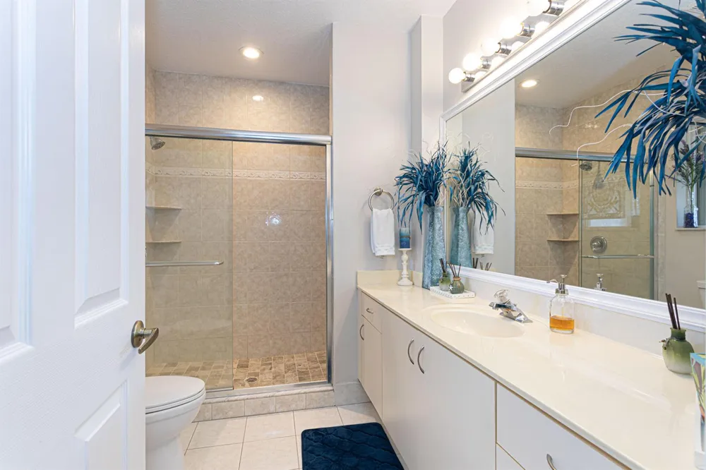 1811 WALDORF DRIVE Royal Palm Beach, FL 33411