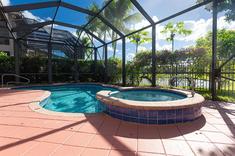 1811 WALDORF DRIVE Royal Palm Beach, FL 33411