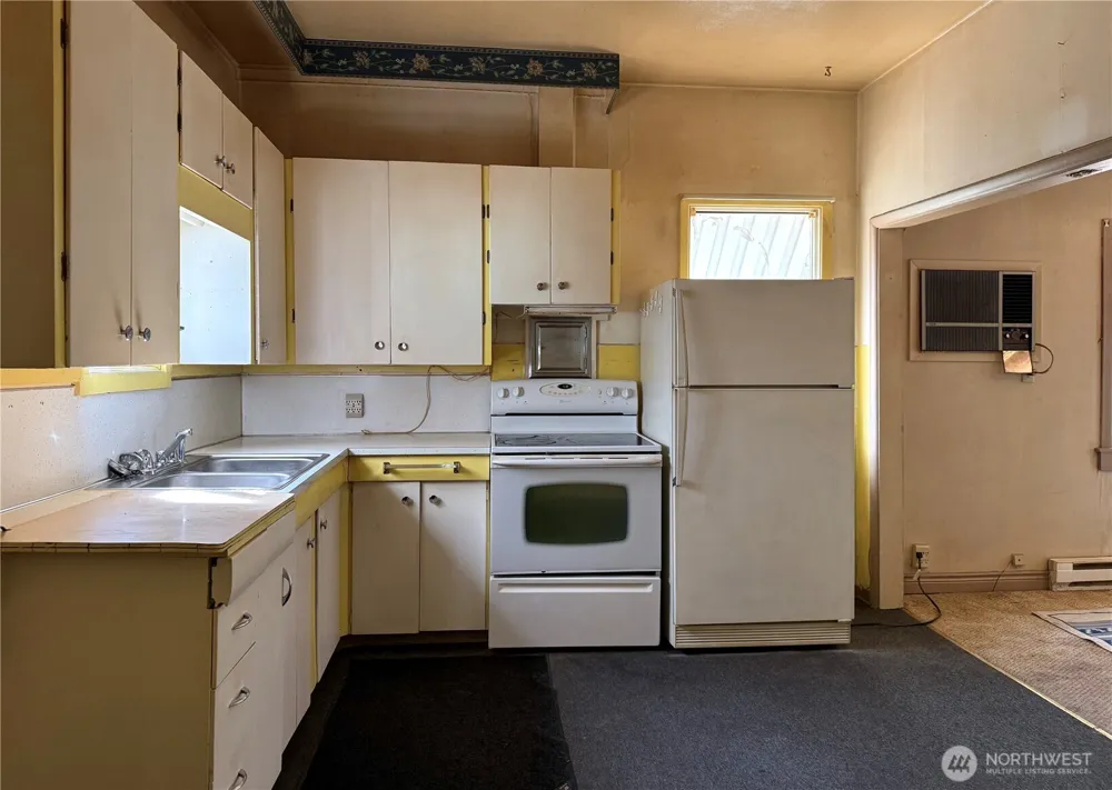 602 SE Trinity Avenue Wilbur, WA 99185