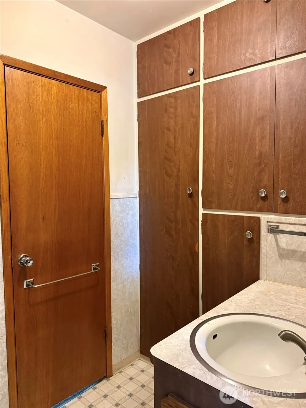 602 SE Trinity Avenue Wilbur, WA 99185