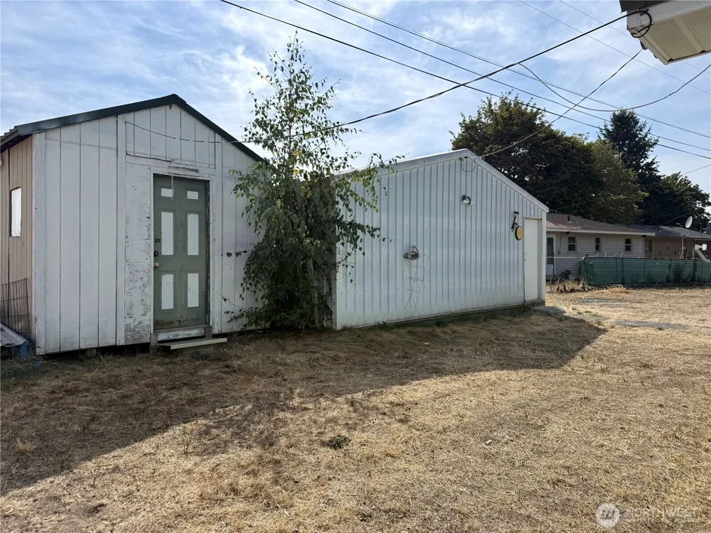 602 SE Trinity Avenue Wilbur, WA 99185