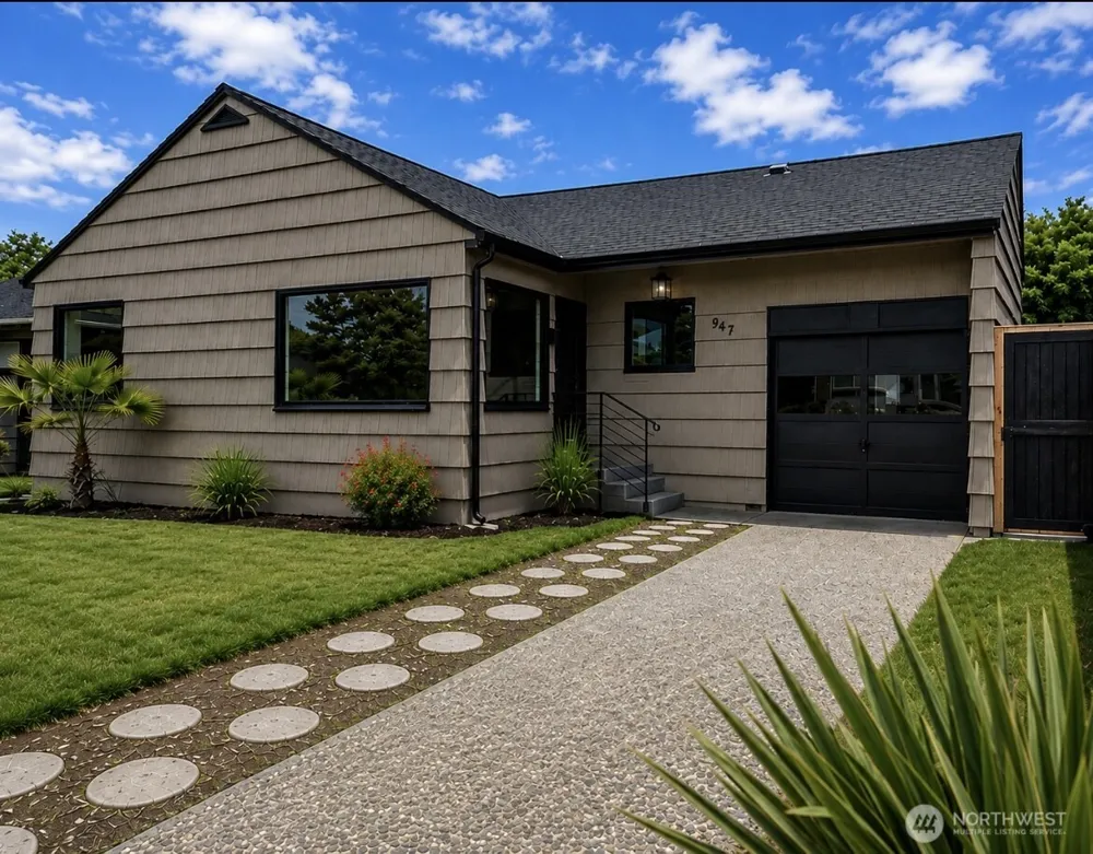 947 20th Avenue Longview, WA 98632